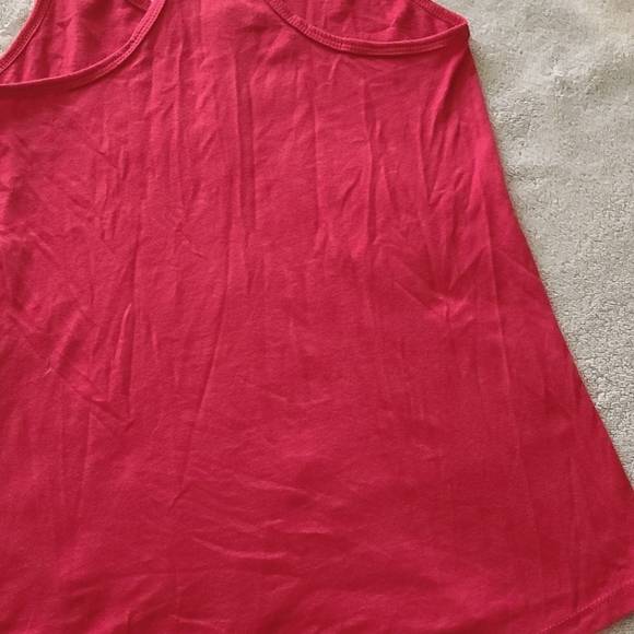 2 Tank Top Bundle Club Fittness womens Size Medium Gently used in like new cond - Picture 4 of 8